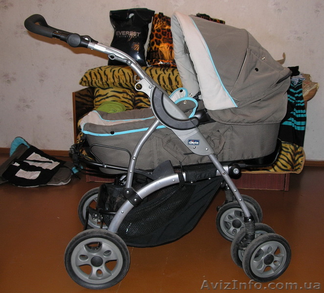 Продам коляску Chicco 6 WD TECH - <ro>Изображение</ro><ru>Изображение</ru> #1, <ru>Объявление</ru> #105326