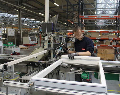 Работа в Польше на фабрике Окон. Разнорабочие с опытом работы - <ro>Изображение</ro><ru>Изображение</ru> #1, <ru>Объявление</ru> #1647984