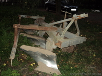 Трактор МТЗ 80 разом з плугом - <ro>Изображение</ro><ru>Изображение</ru> #4, <ru>Объявление</ru> #385945