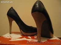 Кожаные лакированные туфли 35-36 размер! - <ro>Изображение</ro><ru>Изображение</ru> #1, <ru>Объявление</ru> #488979
