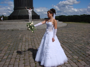 свадебное платье - <ro>Изображение</ro><ru>Изображение</ru> #3, <ru>Объявление</ru> #5256