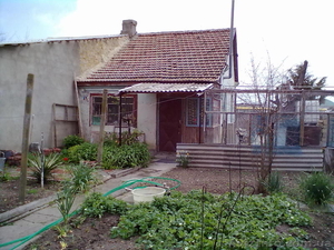 земельный участок,  Адмирала Лазарева 4 сотки 0064