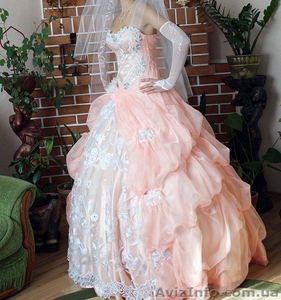 Свадебное платье ручной работы - <ro>Изображение</ro><ru>Изображение</ru> #1, <ru>Объявление</ru> #286754