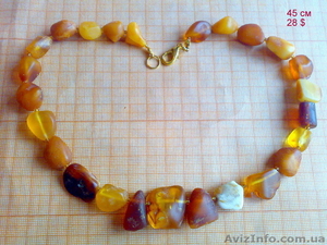 Лечебные бусы из слегка шлифованного янтаря