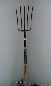 Новий садовий інвентар з Китаю.