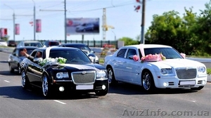 К Вашим услугам черный и белый автомобиль CHRYSLER 300C на свадьбу - <ro>Изображение</ro><ru>Изображение</ru> #1, <ru>Объявление</ru> #1377692
