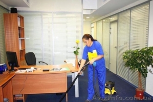 Потрібні в Ізраїль на роботу з прибирання приміщень жінки і чоловіки.