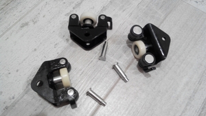 Ролик каретка на сдвижную дверь Фиат Добло в каличии есть самовывоз.