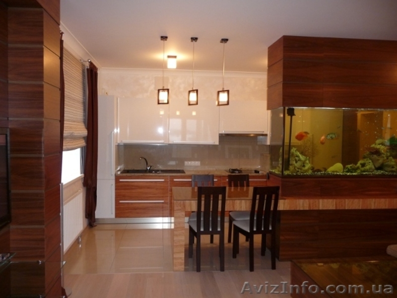 4-к Квартира в центре города - <ro>Изображение</ro><ru>Изображение</ru> #1, <ru>Объявление</ru> #180720