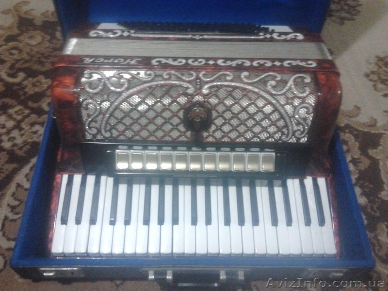 Аккордеон Horch с документами - <ro>Изображение</ro><ru>Изображение</ru> #1, <ru>Объявление</ru> #555568