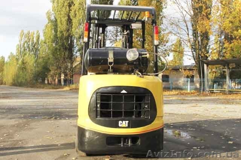 Погрузчик Caterpillar GC 30  K - <ro>Изображение</ro><ru>Изображение</ru> #3, <ru>Объявление</ru> #556617
