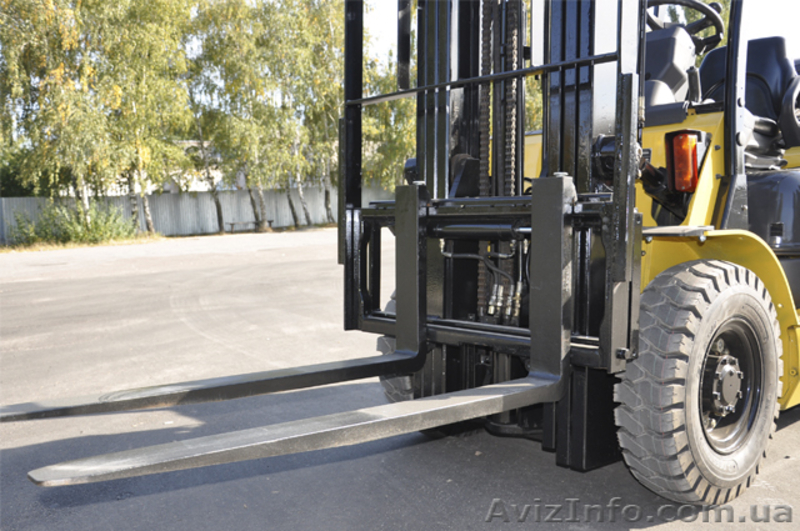 Погрузчик Caterpillar GP 25 N - <ro>Изображение</ro><ru>Изображение</ru> #5, <ru>Объявление</ru> #556304