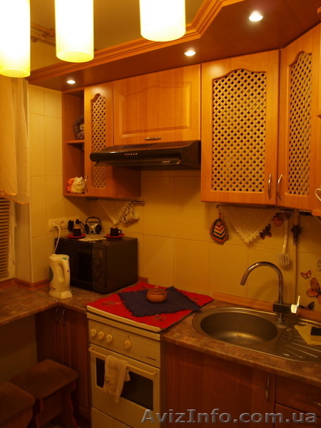 Отличная двушка напротив Глобала посуточно - <ro>Изображение</ro><ru>Изображение</ru> #5, <ru>Объявление</ru> #597291