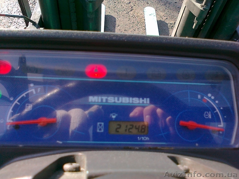 дизельный погрузчик Митсубиси на 2 тонны с мачтой 5 метров - <ro>Изображение</ro><ru>Изображение</ru> #3, <ru>Объявление</ru> #877051