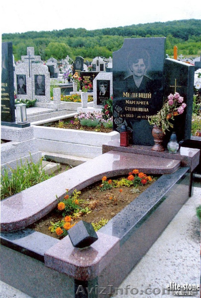 Памятники из гранита Коростышев - <ro>Изображение</ro><ru>Изображение</ru> #1, <ru>Объявление</ru> #1191759