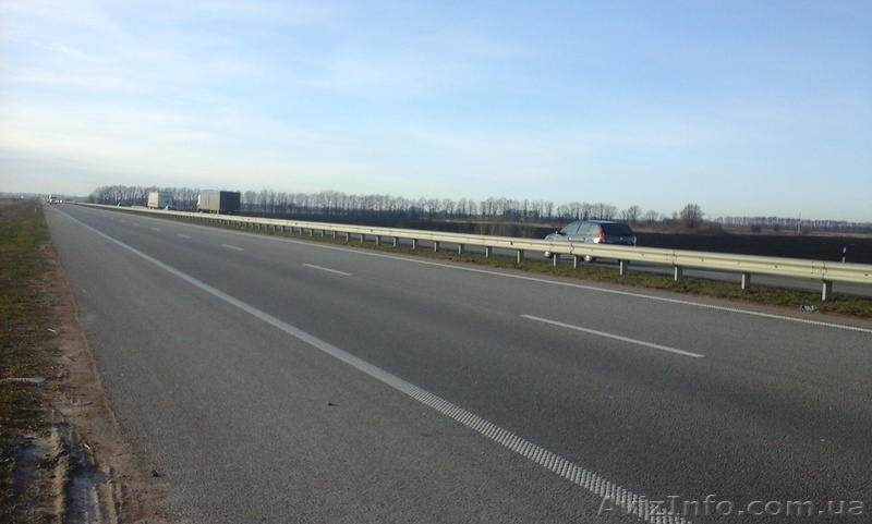 ПРОДАМ ФАСАДНУЮ ЗЕМЛЮ 5,2 га международная трасса КИЕВ-ЧОП - <ro>Изображение</ro><ru>Изображение</ru> #1, <ru>Объявление</ru> #1353951