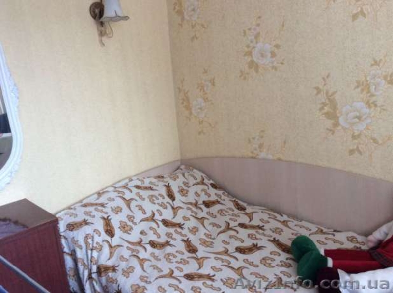 В центре отдельная комната - <ro>Изображение</ro><ru>Изображение</ru> #1, <ru>Объявление</ru> #1524319