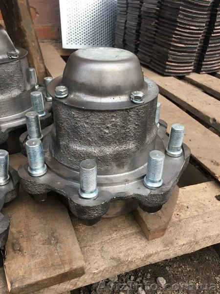 Ступица прицепа тракторного 2ПТС4, КТУ 6 и 8 шпилек - <ro>Изображение</ro><ru>Изображение</ru> #2, <ru>Объявление</ru> #1600157