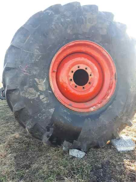 Б/у Колеса 680/85R32 Continental  - <ro>Изображение</ro><ru>Изображение</ru> #4, <ru>Объявление</ru> #1654069