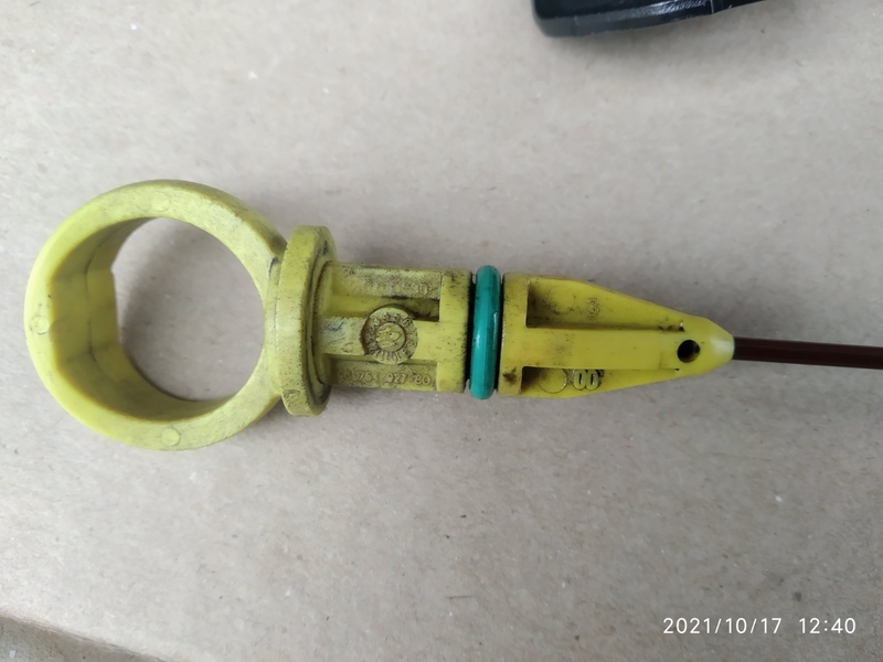 Щуп уровня масла для двигателя - <ro>Изображение</ro><ru>Изображение</ru> #2, <ru>Объявление</ru> #1718013